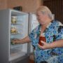 Пожилые балаковцы получили технику и тренажеры