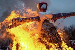 В Балаково чучело сожгут на ярмарке и в санаториях