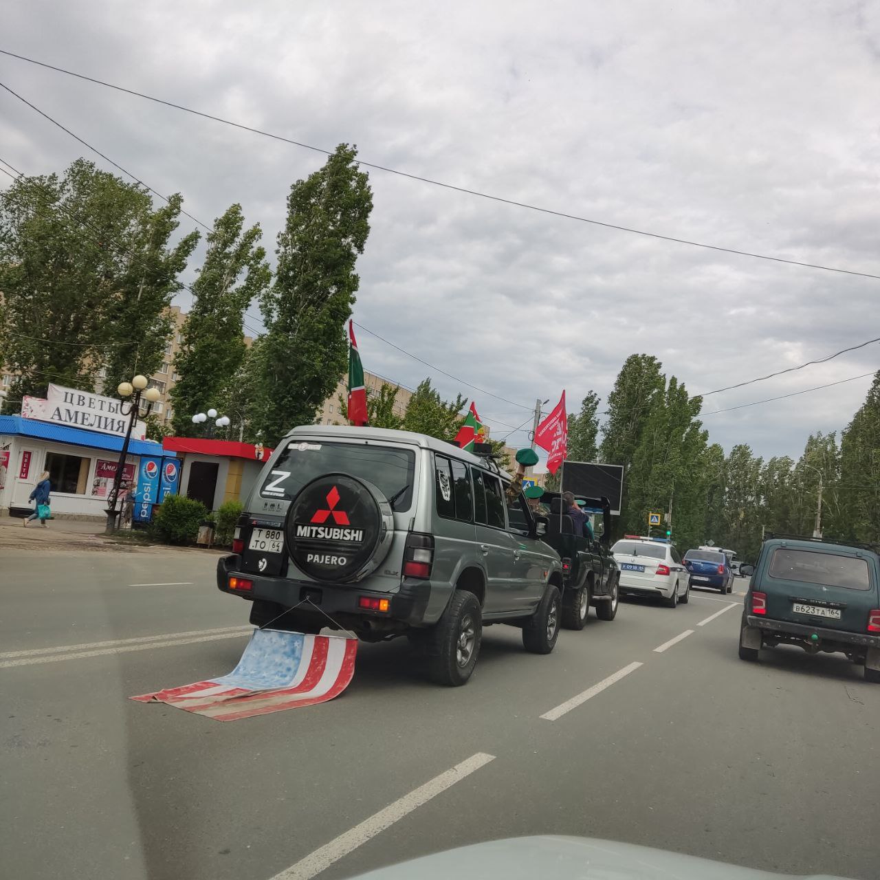 Балаковцы отметили День пограничника возложением цветов и автопробегом