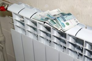 Жительница Балаково задолжала полмиллиона за отопление и горячую воду