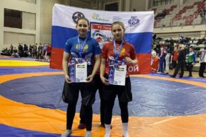 Спортсменки из Балакова — первые в спортивной борьбе