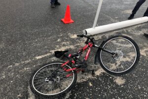 Столкновение на переходе: в Балакове пешеход попал под колёса велосипеда