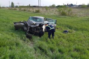 На въезде в Балаково столкнулись два «Ниссана»: есть погибший