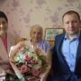 В Балакове бывшую узницу концлагеря поздравили с Днём Рождения