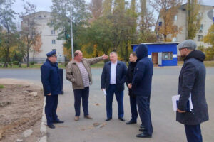 Долгострой на Титова в Балаково посетили следователи