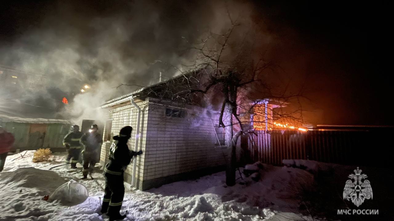 Кирпичная баня сгорела в Балаково - Балаково.Онлайн - Все новости Балаково