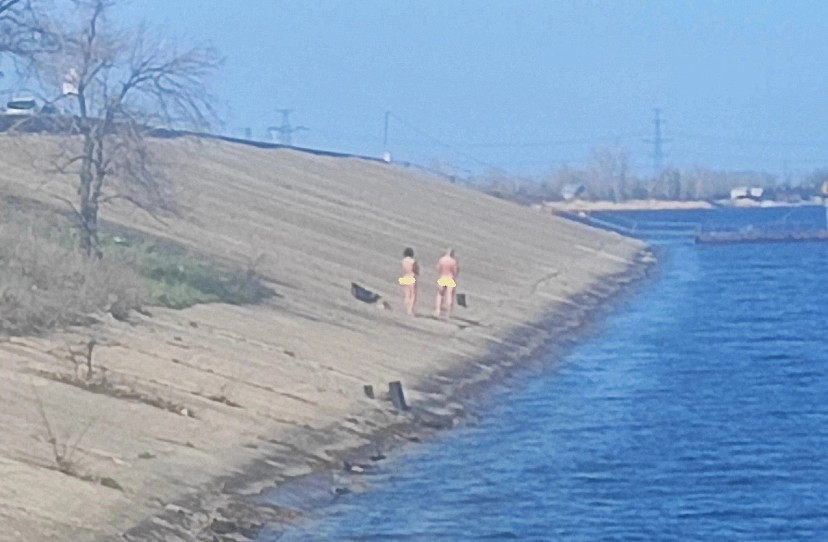 Хорватия центр мирового нудизма. Пляж для натуристов возле Башка Вода.