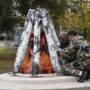 Скульптурную группу «Двенадцать месяцев» в Балаково подсветили