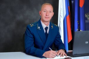 Президент назначил новым прокурором Смоленской области выпускника балаковского вуза