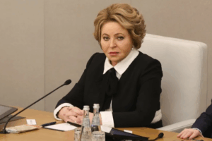 Валентина Матвиенко встревожилась низкой рождаемостью в Саратовской области