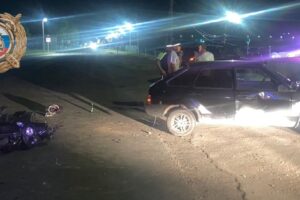 В Балаково скутер врезался в «девятку». Два человека пострадали