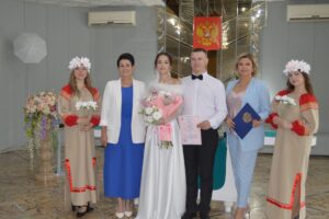 Молодожёны Балакова выбрали особенную дату для свадьбы в День семьи, любви и верности