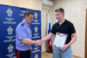 Девятиклассник из Балаково предотвратил преступление в Саратове