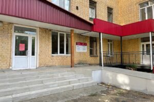 Капремонт самой старой поликлиники Балаково подходит к финалу