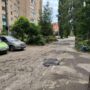 Жители недовольны: вместо ремонта по «володинской» программе они получили ямочный ремонт