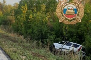 «Ларгус» перевернулся на трассе «Балаково — Духовницкое»
