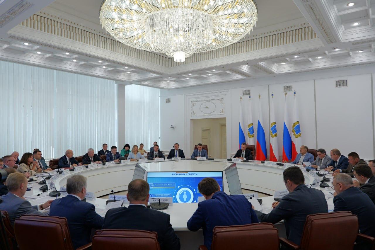 Штат чиновников сократят на 10 процентов