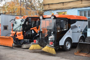 Балаковские коммунальщики получил новую технику для зимнего сезона