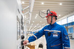 На Саратовской ГЭС завершена модернизация тиристорных систем возбуждения гидрогенераторов