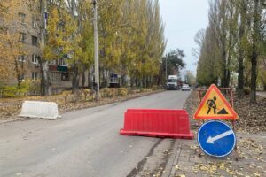 Начался ремонт дороги на дублёре улицы 30 лет Победы в Балаково