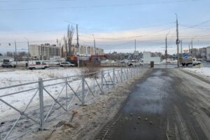 Ограждения для пешеходов устанавливают в Балаково