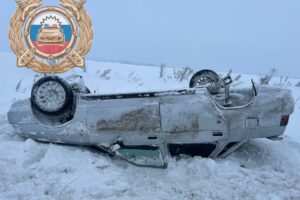 С трассы недалеко от Балаково вылетел автомобиль