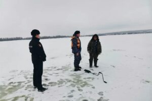 Действующий запрет на выход на лед Волги стал поводом для рейда в Балаково