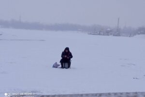 Инспекторы напомнили балаковцам об опасности тонкого льда