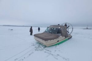 Штрафы выписали балаковским рыбакам за выход на тонкий лёд