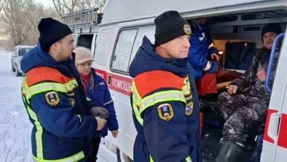 Балаковец спас провалившегося под лед мужчину в Судоходном канале