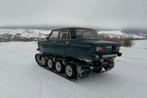 Гусеничный вездеход на базе «Жигулей» создали недалеко от  Балаково