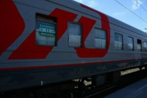 Пассажиры поезда «Балаково-Москва» пожаловались на длительную остановку в Тамбовской области
