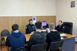 Подростки в Балаково ответили за покатушки на троллейбусе