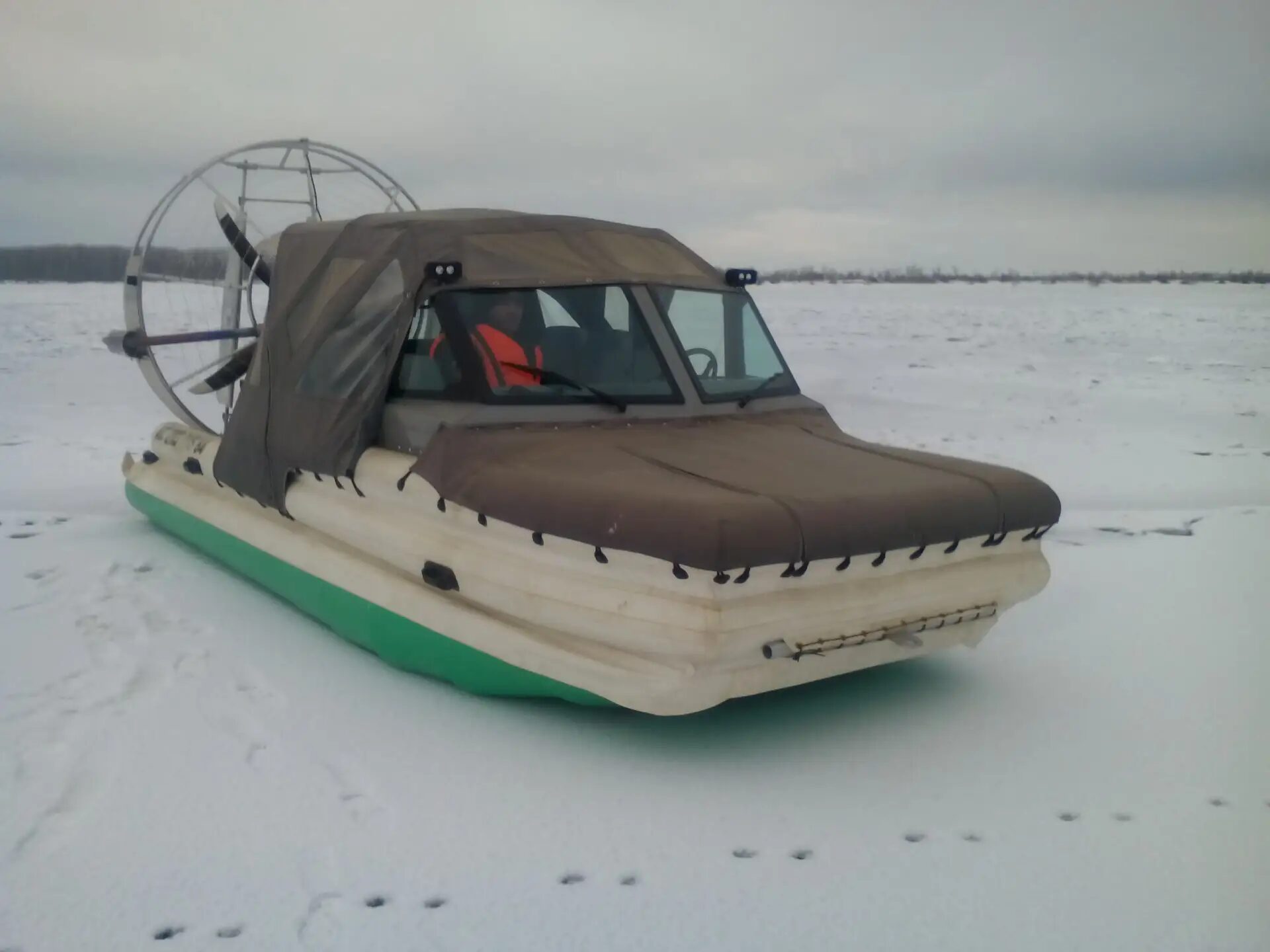 На балаковских водоемах прошел рейд