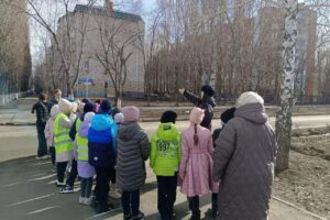 Балаковским школьникам показали безопасную дорогу