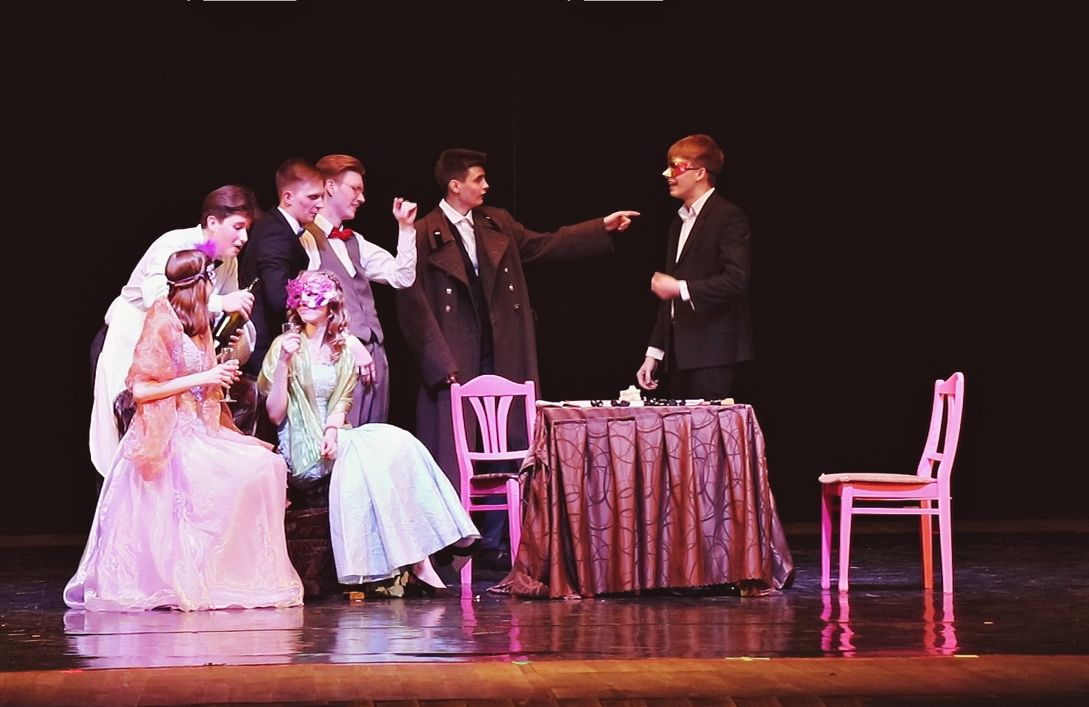 Балаковский театр выступил в конкурсе "Театральное Поволжье"