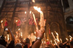 Благодатный огонь встретят в храме Рождества Христова в Балаково