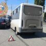 Иномарка врезалась в пассажирский автобус в Балаково. Два человека получили ранения
