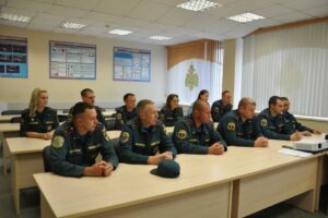 Водителям пожарных машин напомнили о ПДД