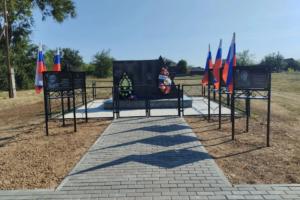 В балаковском селе появилась Аллея памяти участников СВО