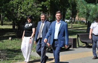 В Балаково провели выездное совещание по благоустройству с участием компании «ФосАгро»