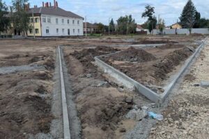 В Балаково начали строить новый сквер