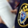 В балаковском селе рабочий фермерского хозяйства упал с высоты и получил тяжелые травмы