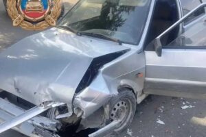 Авария в Балакове: водитель «Лады» доставлен в больницу