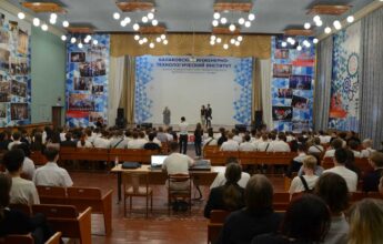 «Не терпится попробовать». Первокурсники БИТИ НИЯУ МИФИ рассказали, как выбирали вуз