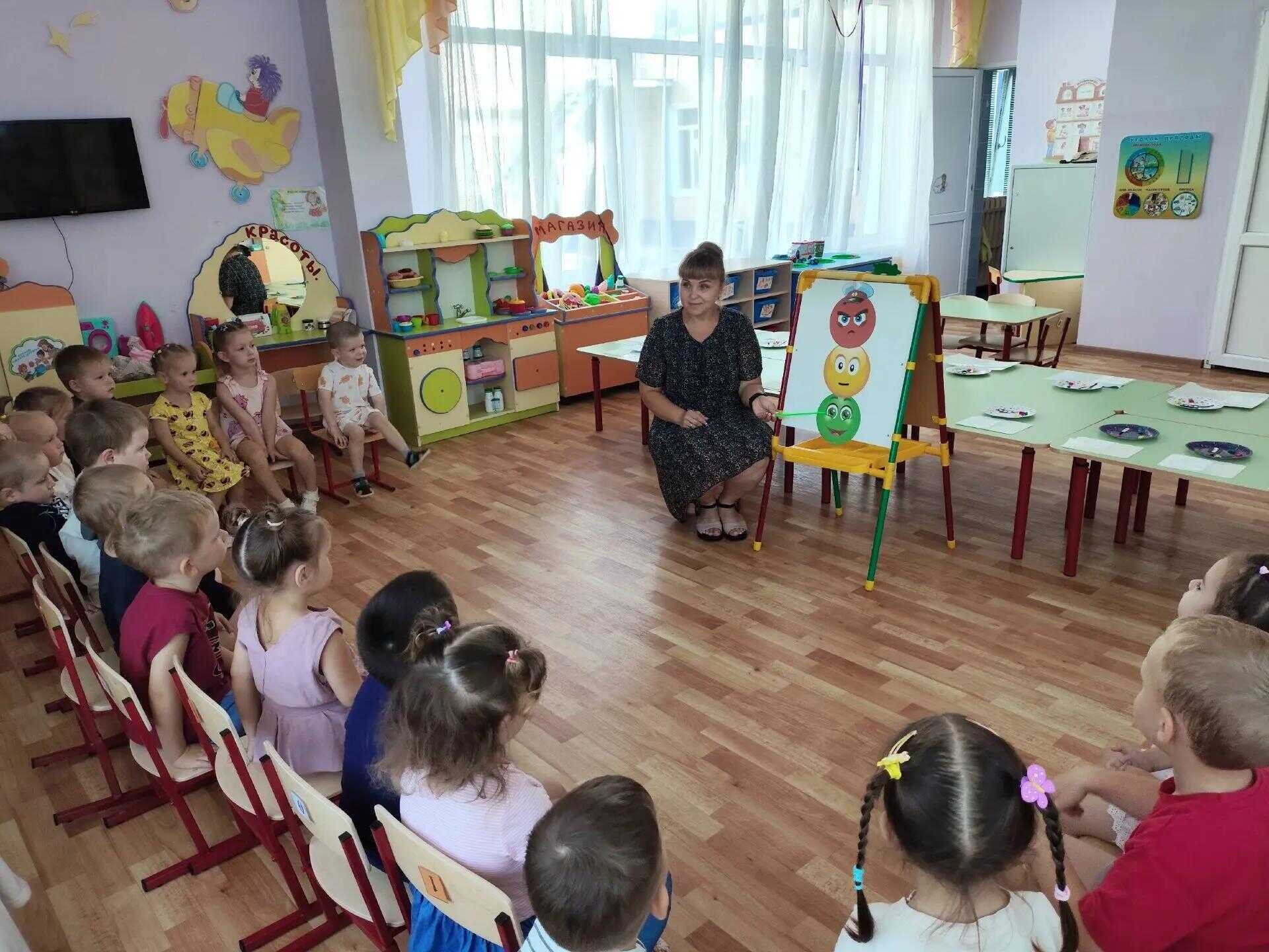 Педагог из Балаково борется за звание «Воспитатель года»