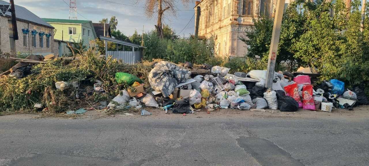 Балаково погряз в мусоре