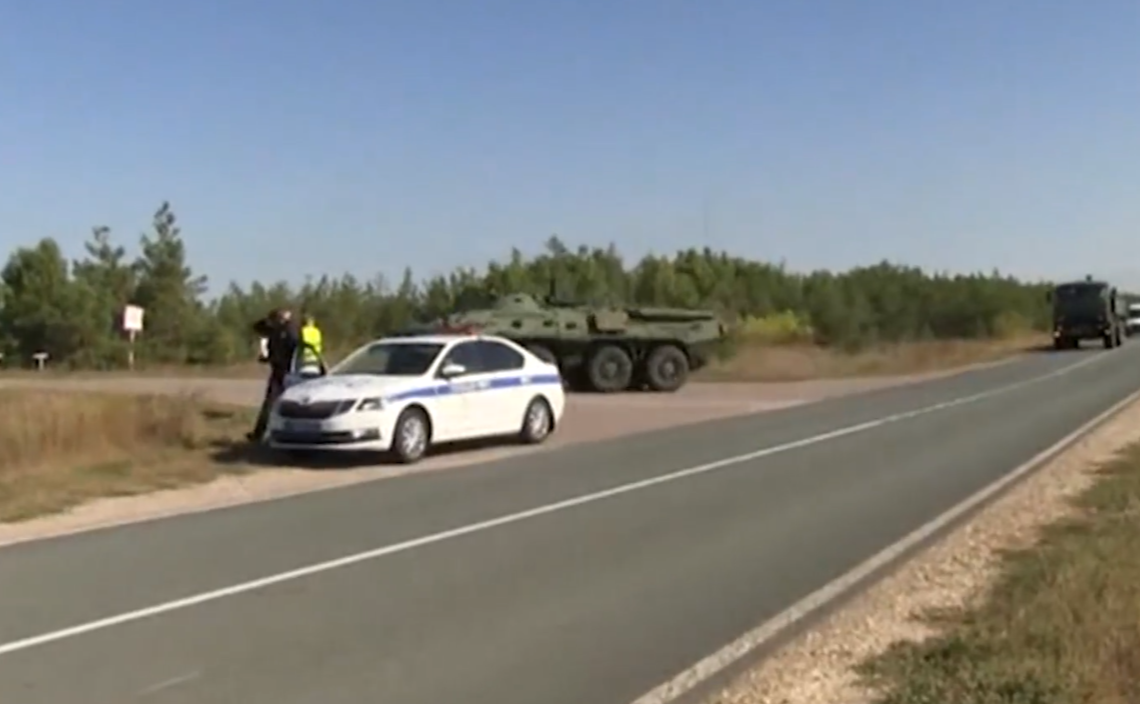 Защиту военных объектов от террористов отработали в регионе