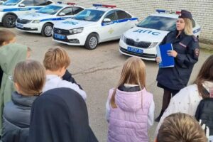 Балаковским школьникам напомнили о безопасности на дорогах