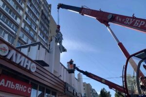 Отреставрированные скульптуры «Мадонн» вернули на место в Балаково